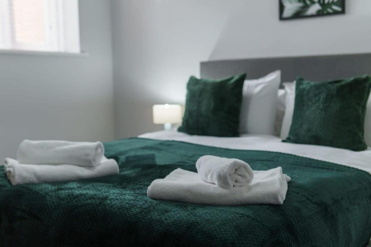 Modern 2 Bedroom In Liverpool